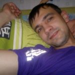 Парень ищет девушку/женщину в Пятигорске, которая поможет стать мужчиной. Хочу, что бы научила всему.